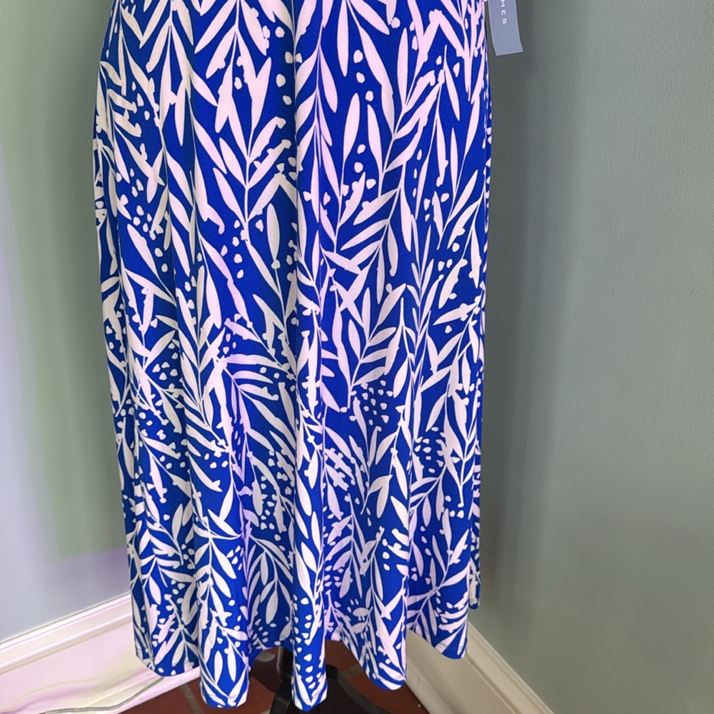 NWT Blue & White London Times Dress. Size 12. Very Flattering - Picture 4 of 12